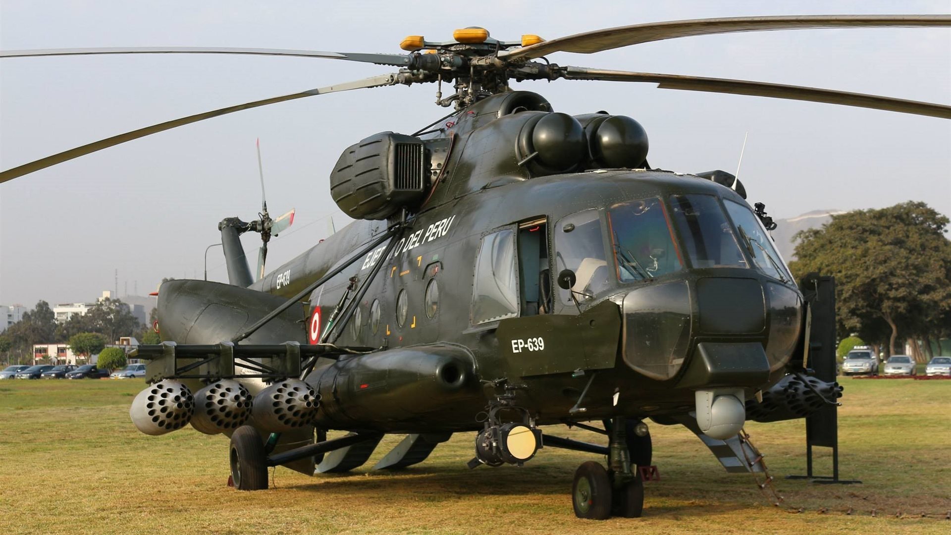 mi-8 amtsh mi-171 armée de l air pérou armement