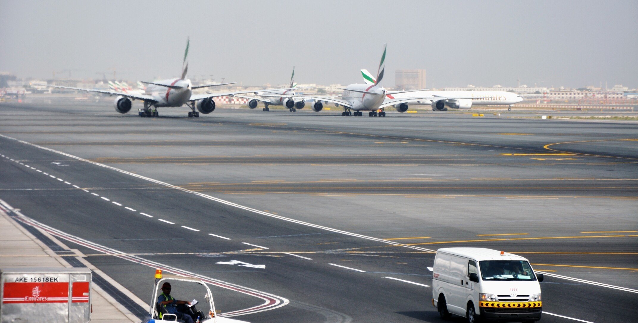 lotnisko samolot boeing er airbus a-380