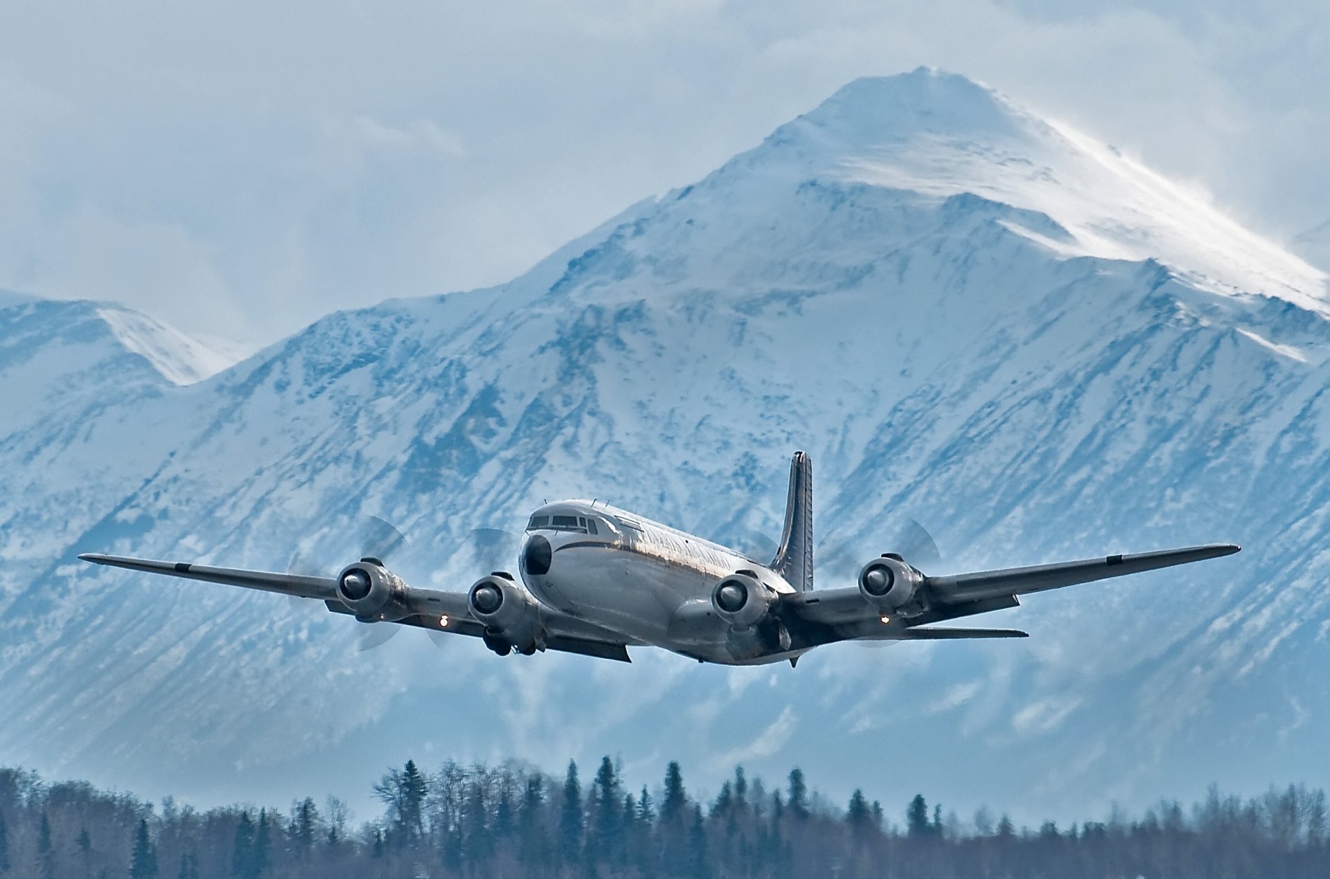 douglas dc-6 aereo da trasporto militare