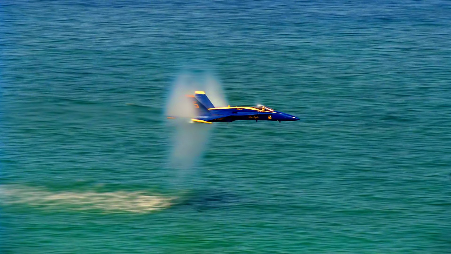 blue angels ee.uu. flota signos amarillo azul estados unidos florida fl nan pensacola pensacola nvs ie centro f18 f-18 avispón escuadrón de vuelo de demostración vuelo escuadrón mar alas equipo acrobático ángeles azules