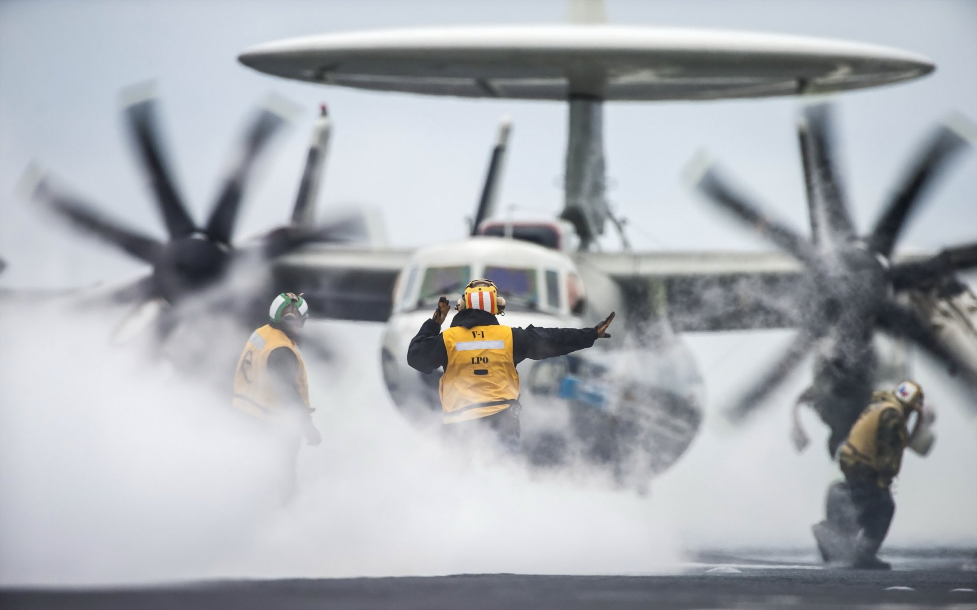 e-2c occhio di falco aereo arma