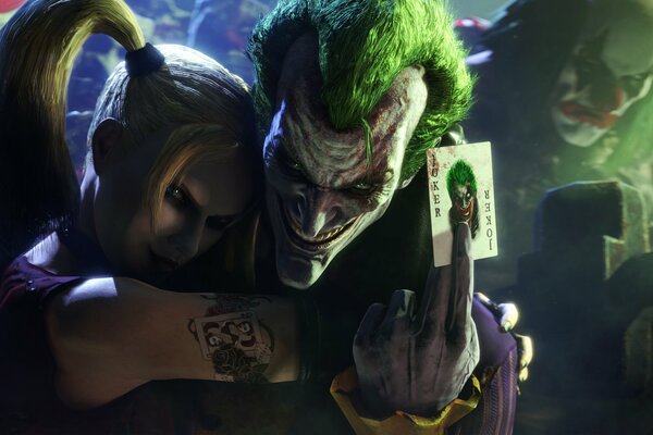 Joker montre la carte Harley Quinn