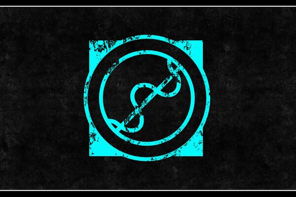 Логотип игры quake 3. Голубой знак на чёрном фоне