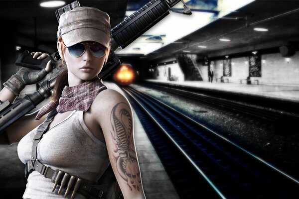 Uzbrojona dziewczyna z tatuażem w ciemnym metrze
