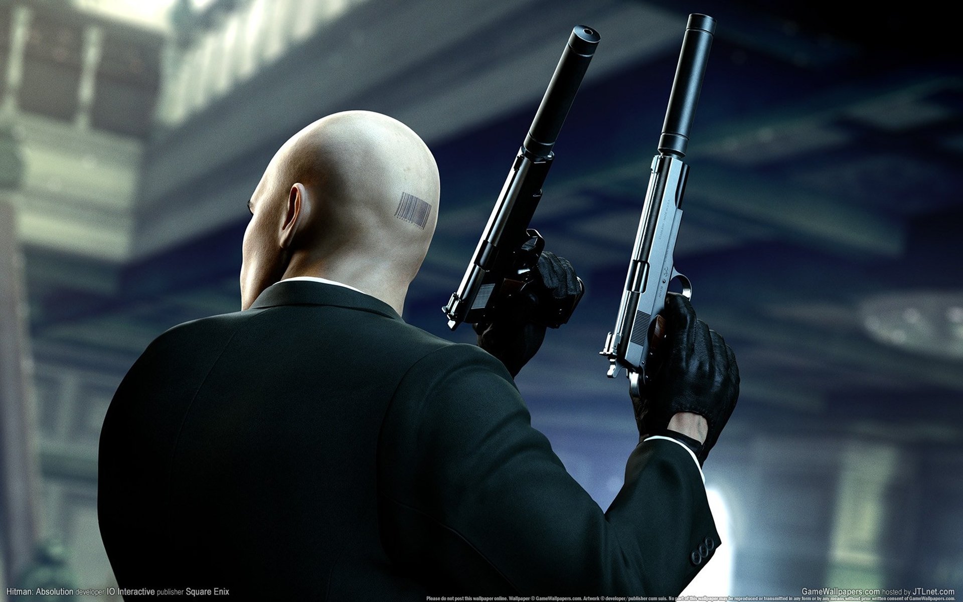 hitman : absolution auftragskiller agent 47 45. barcode glatze handschuhe jacke nacken pistolen waffen silverballer schalldämpfer