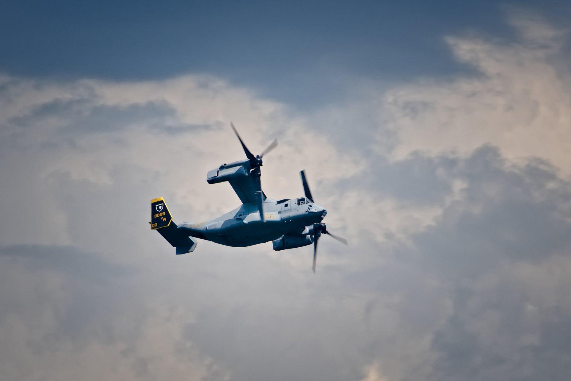 bell v-22 rybołów transport tiltrotor lotu