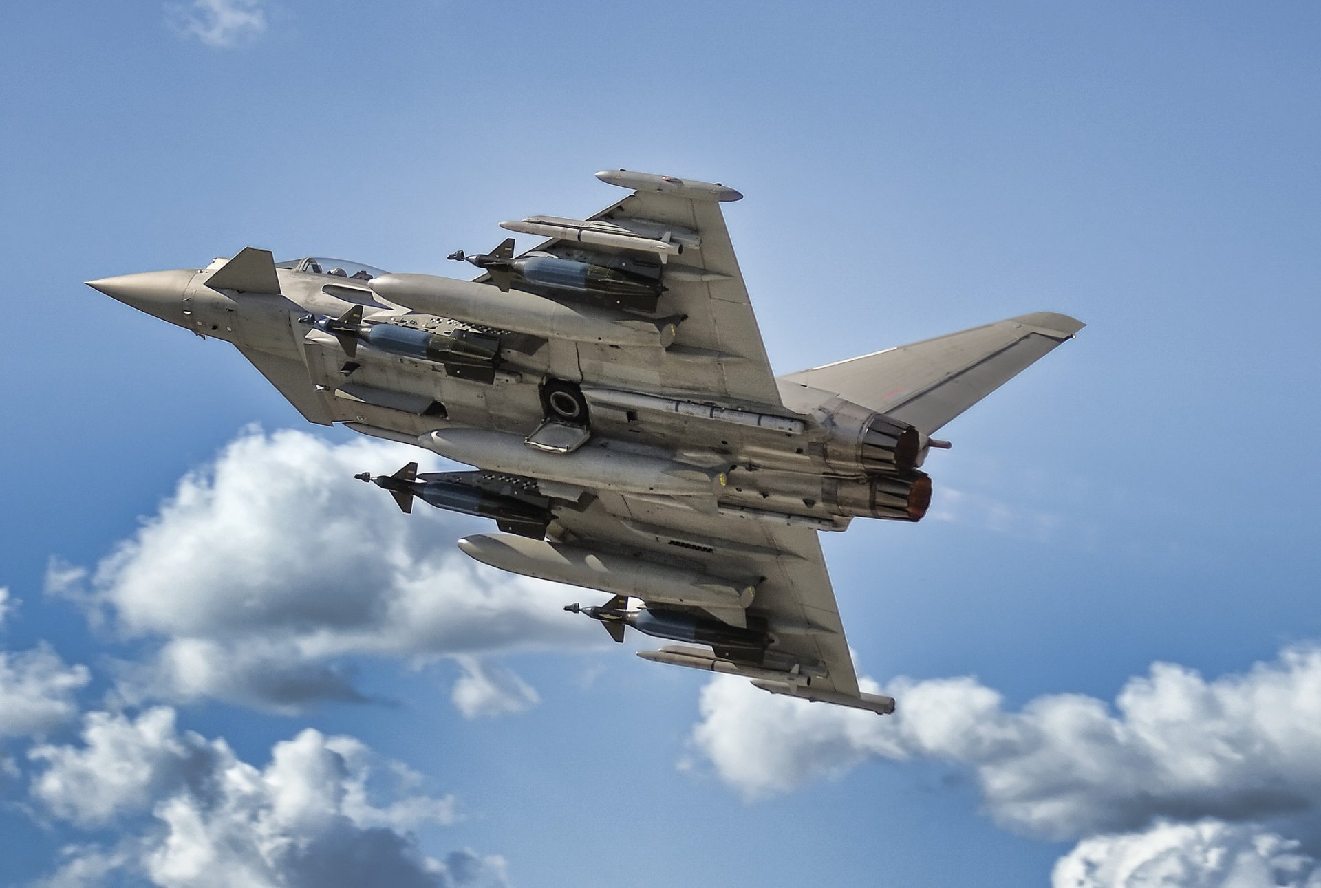 typhoon fgr4 multi-purpose fighter aviation