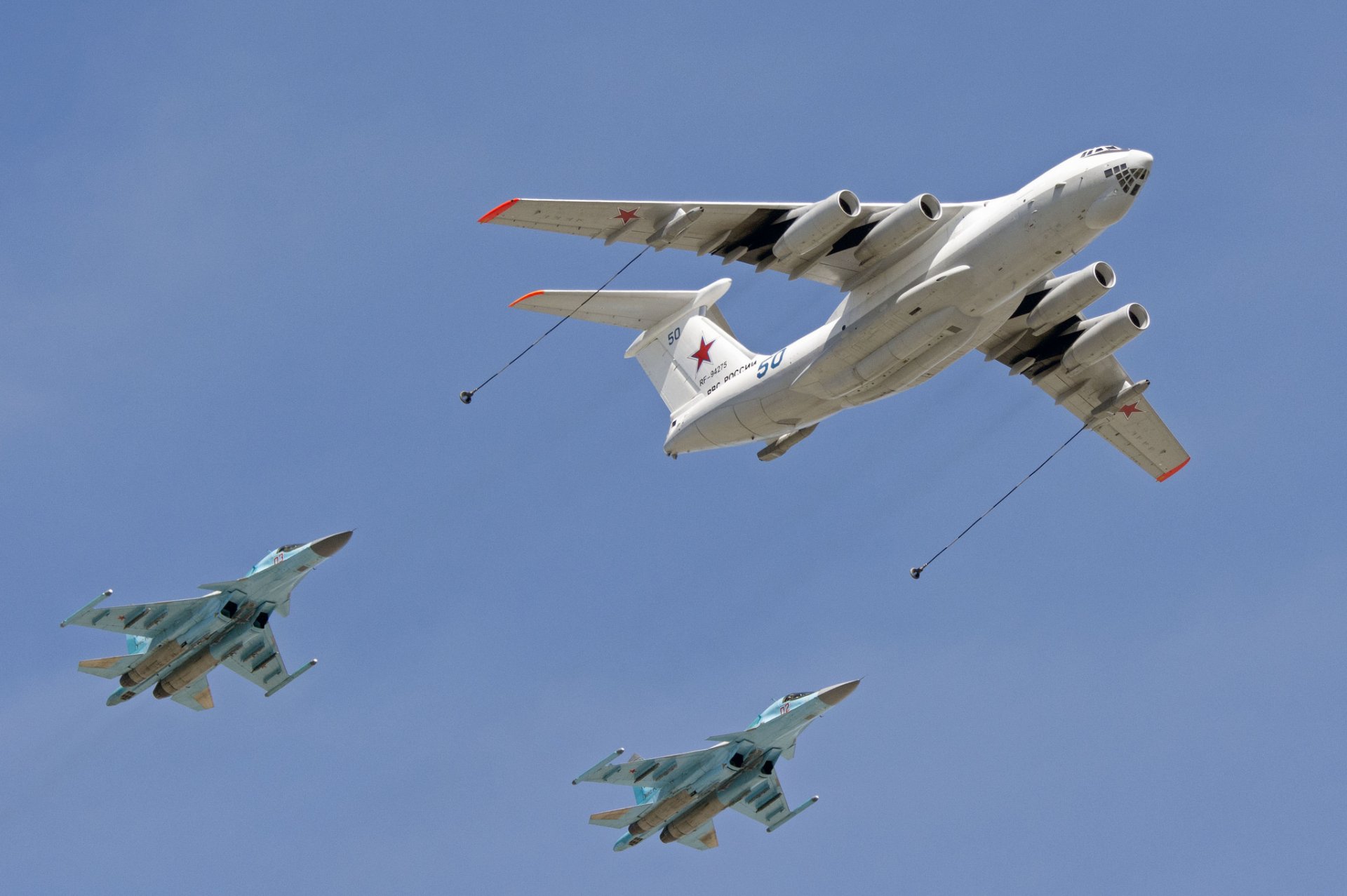 il-78 su-34 fighter bomber flight