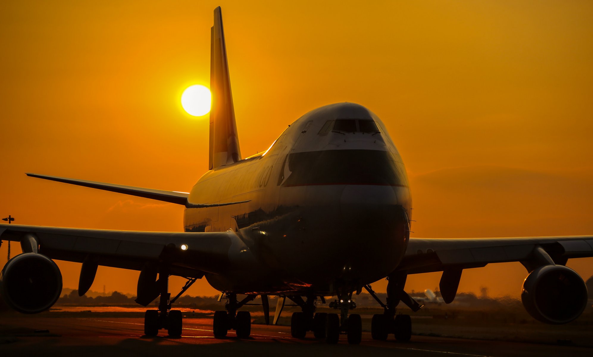 boeing 747a pasajeros avión cielo puesta del sol