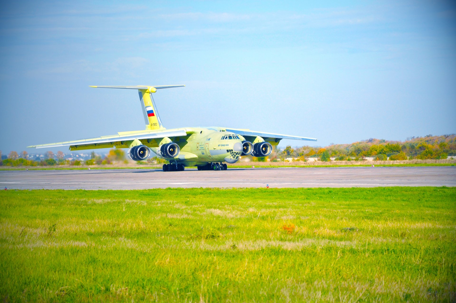 il-76 md 90a candido aereo da trasporto militare ilyushin aviazione russia ali turbine