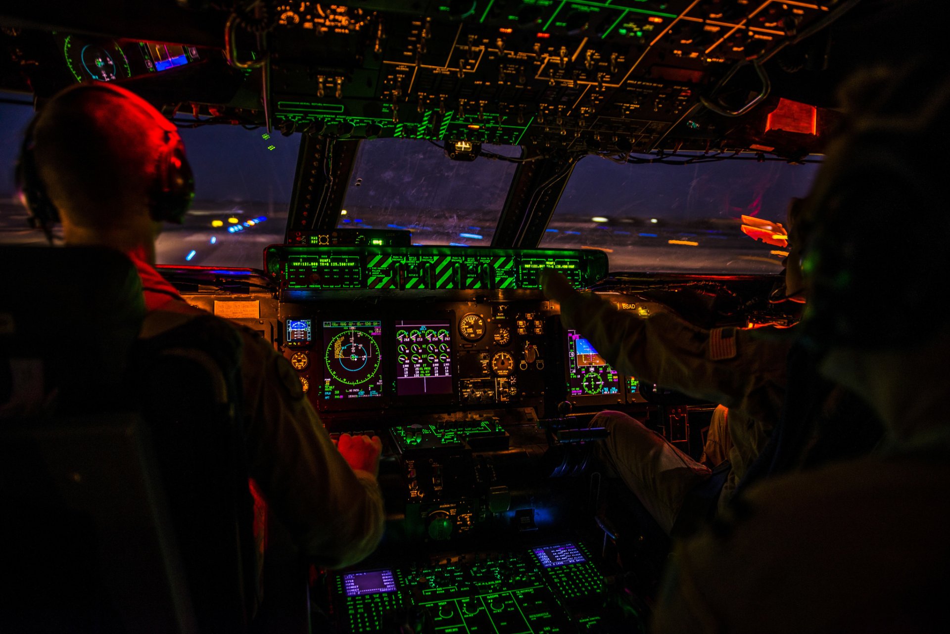 lockheed s-5m galaxie galaxy transport militaire avion cabine aviation technologie nuit