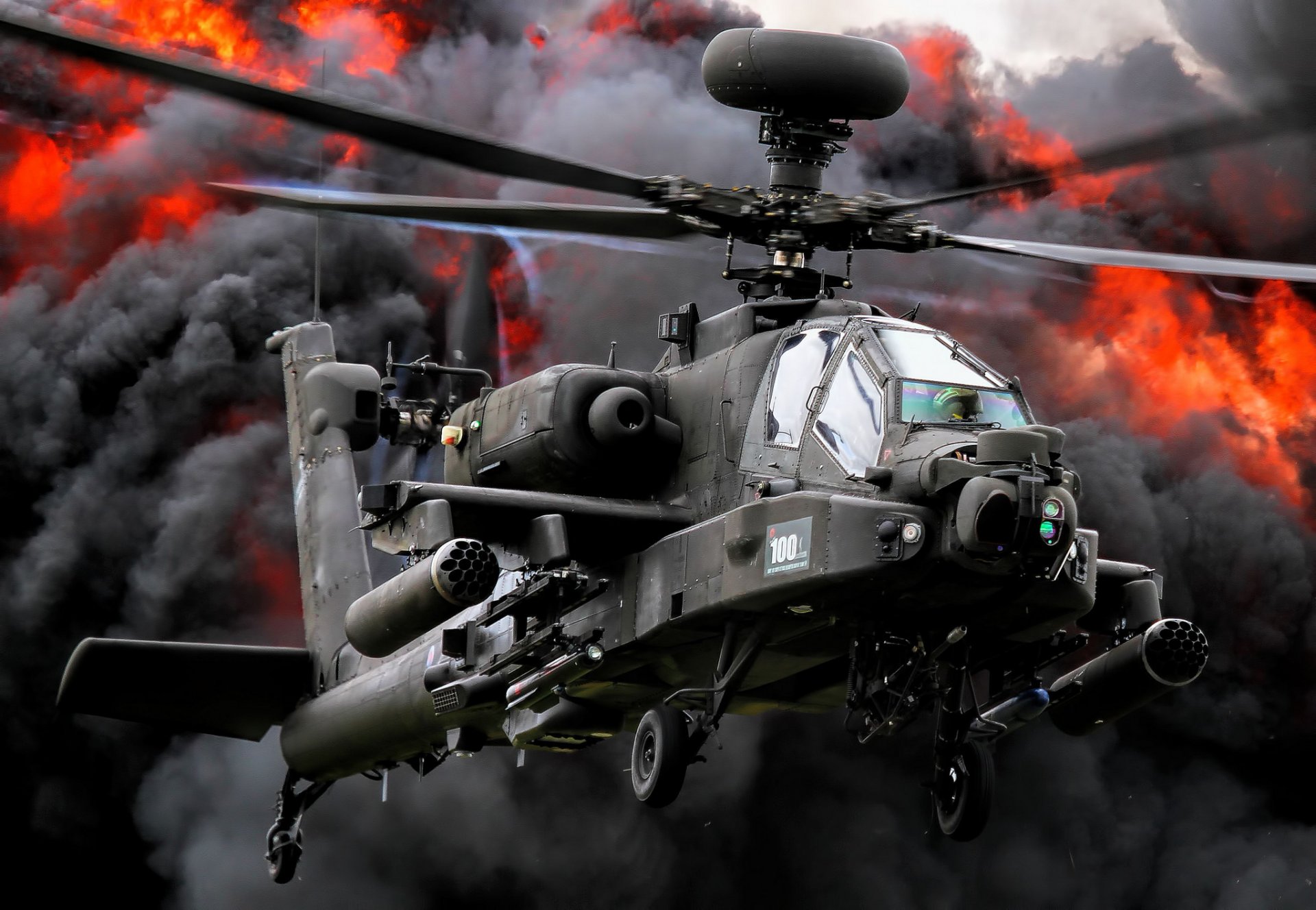 ah-64 apache apache haupt schlagzeug rauch