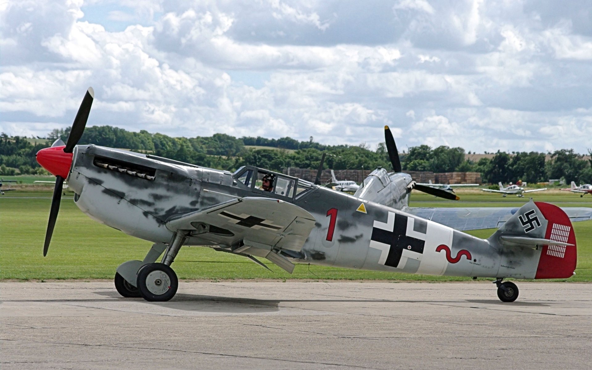 messerschmitt bf.109 me-109 alemán monomotor luchador de pistón ww2