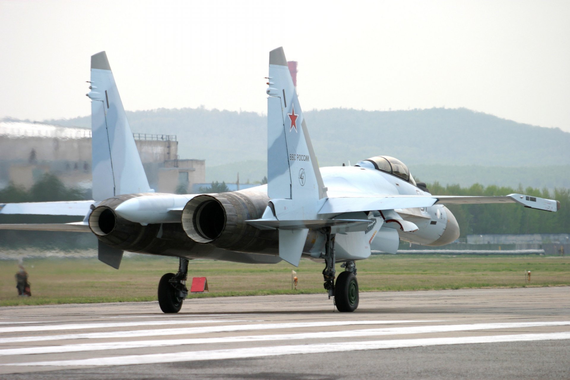 su-35 jet multipropósito caza