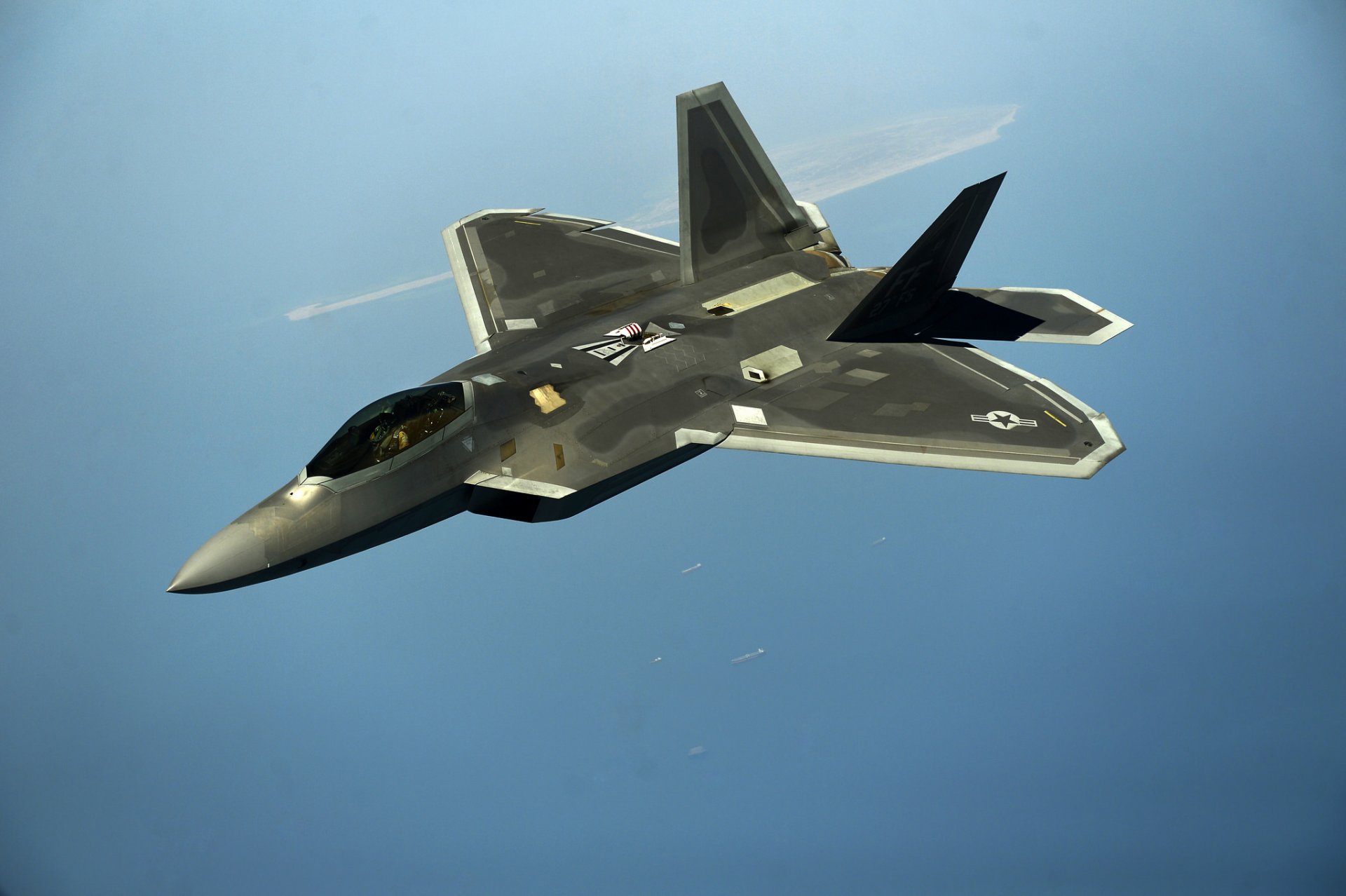 f-22 raptor unauffällig mehrzweck kampfjet