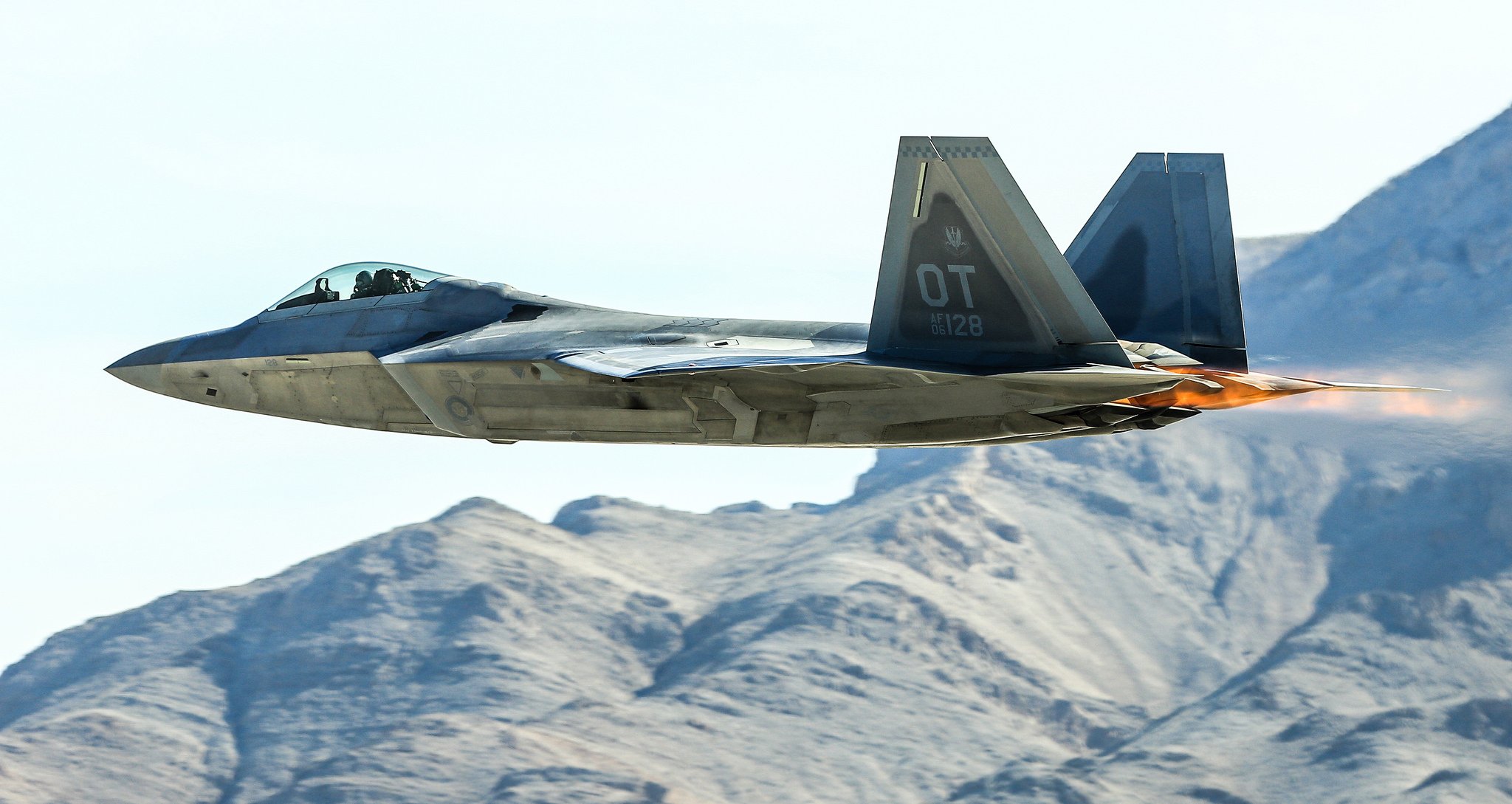 f-22 raptor multi-purpose fighter