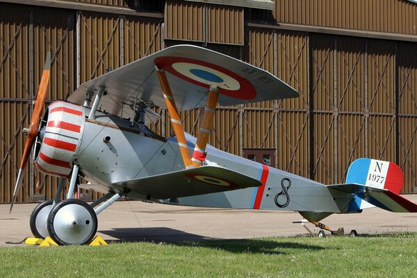 Durante la primera guerra mundial, el caza duxford