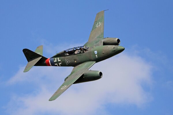 Avión de combate y avión de reconocimiento de la segunda guerra mundial