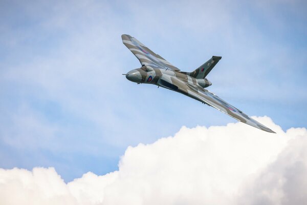 Strategic bomber Vulcan at altitude