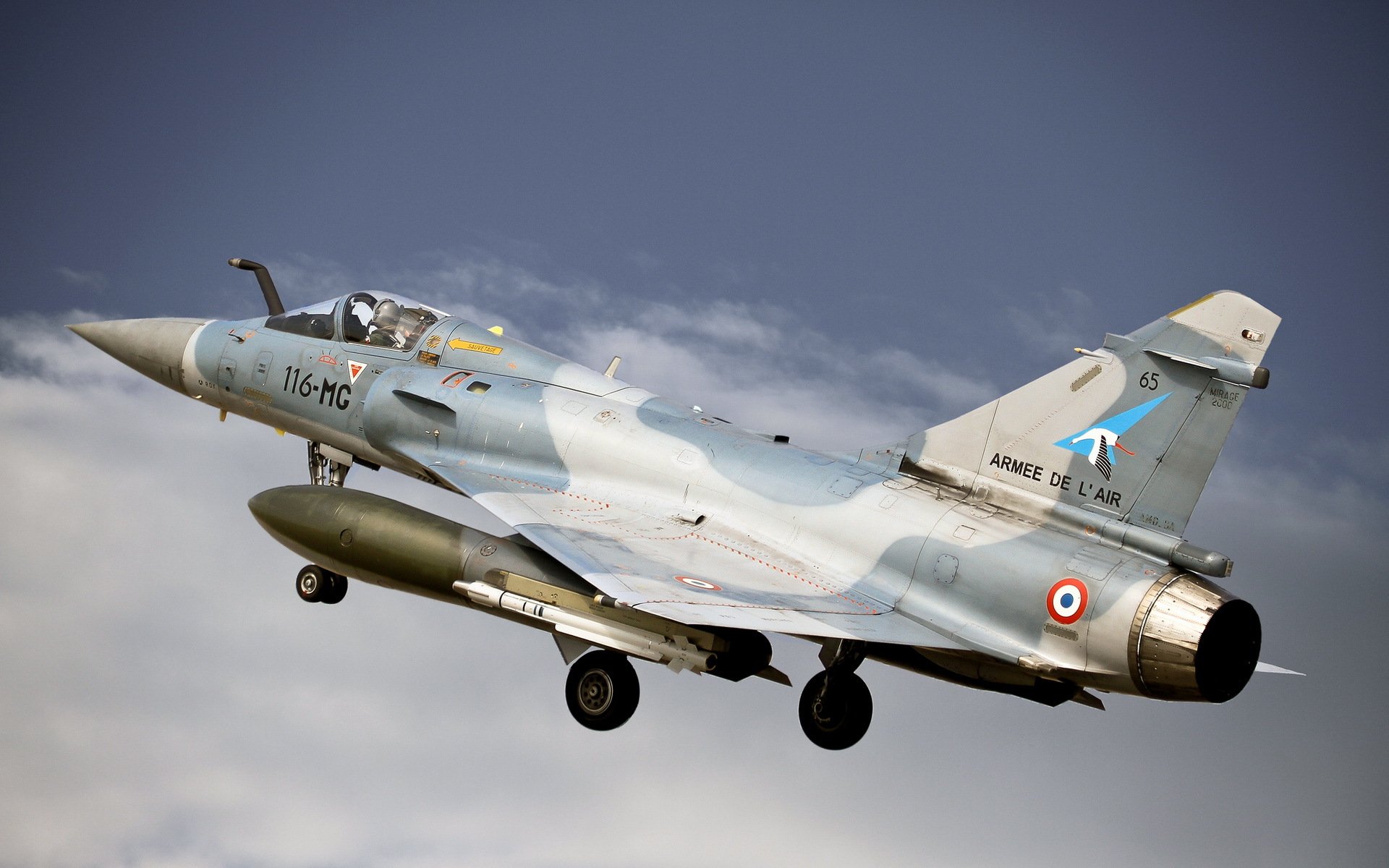 mirage 2000-5fr samolot broń