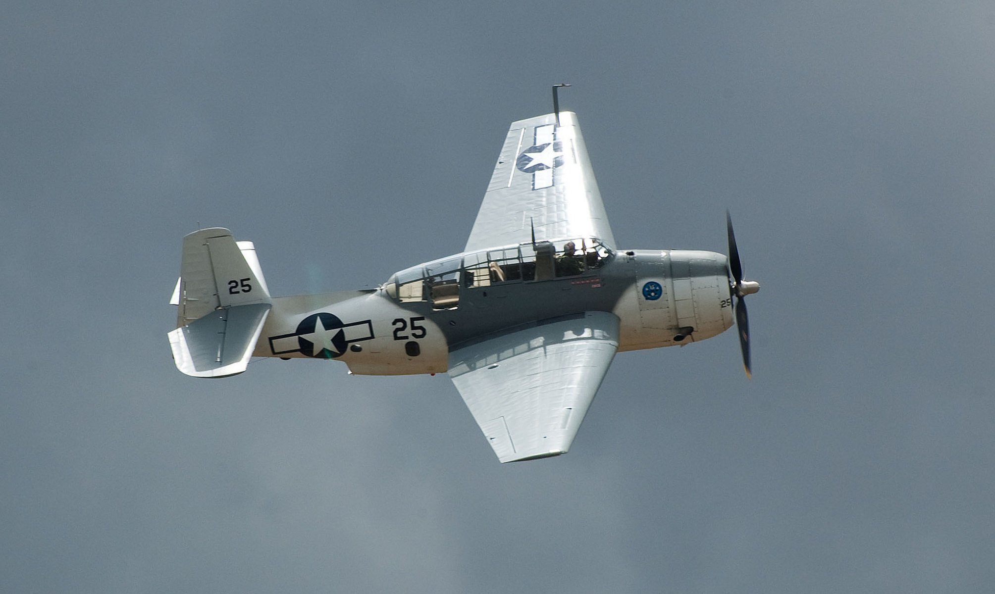 grumman avenger pont torpilleur