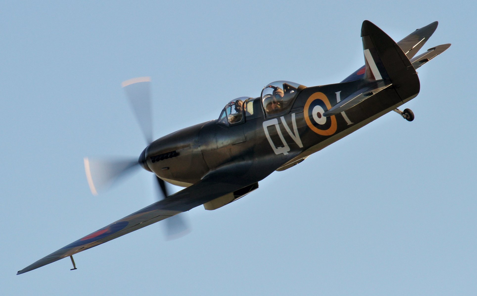 sky entraîneur spitfire tr.9 britannique double avion d entraînement ww2