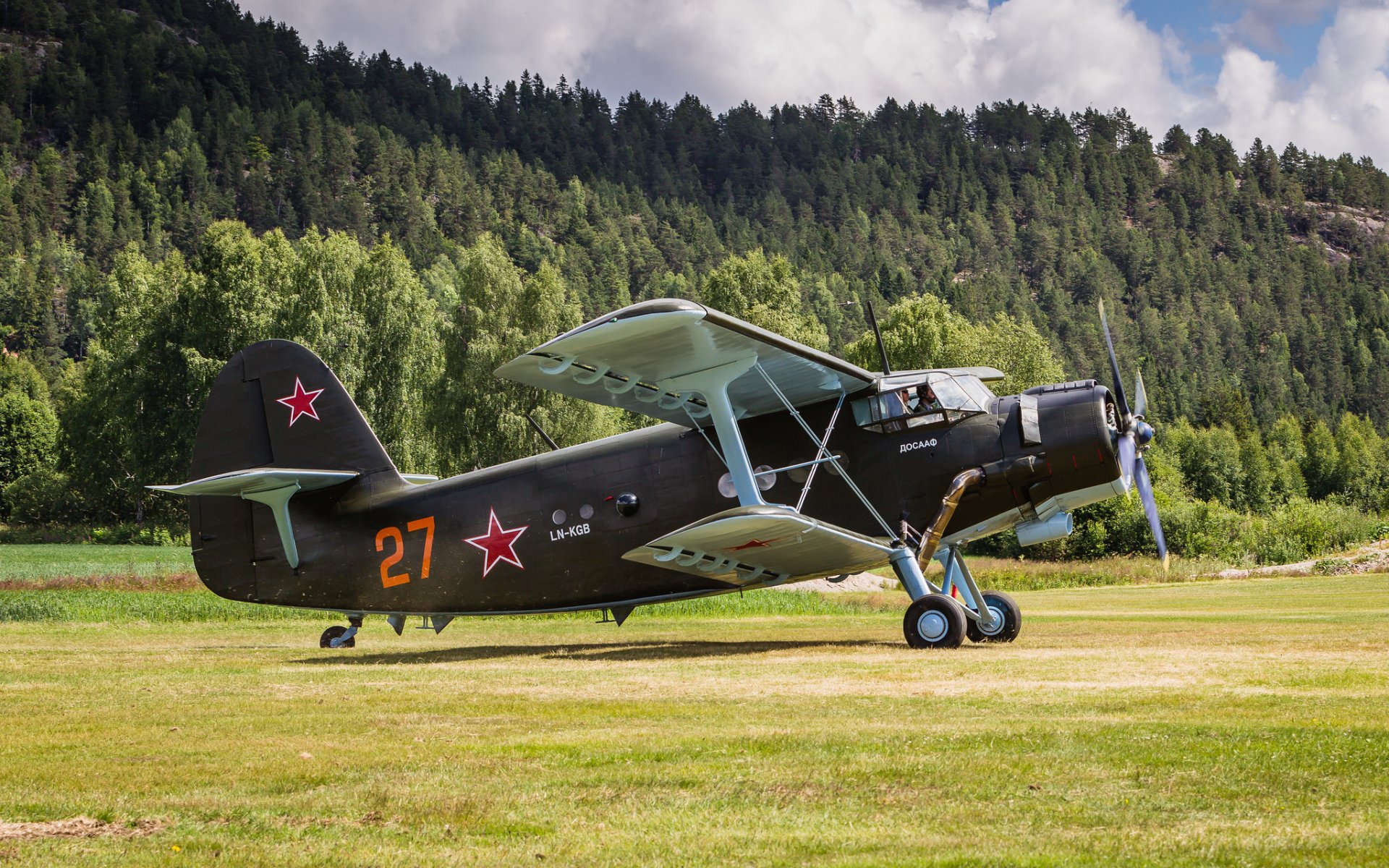 antonov an-2 avion polyvalent