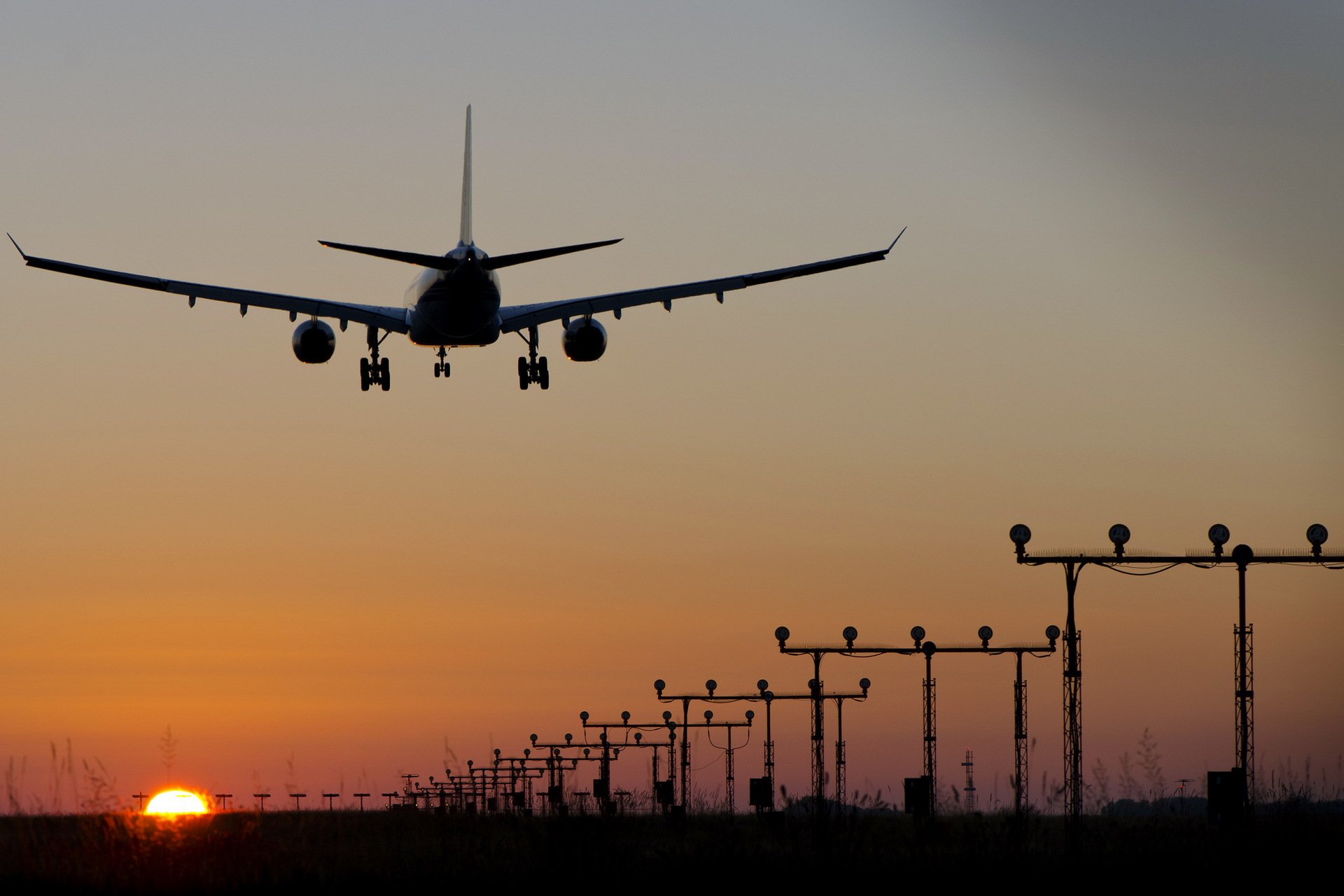 tramonto aereo aviazione