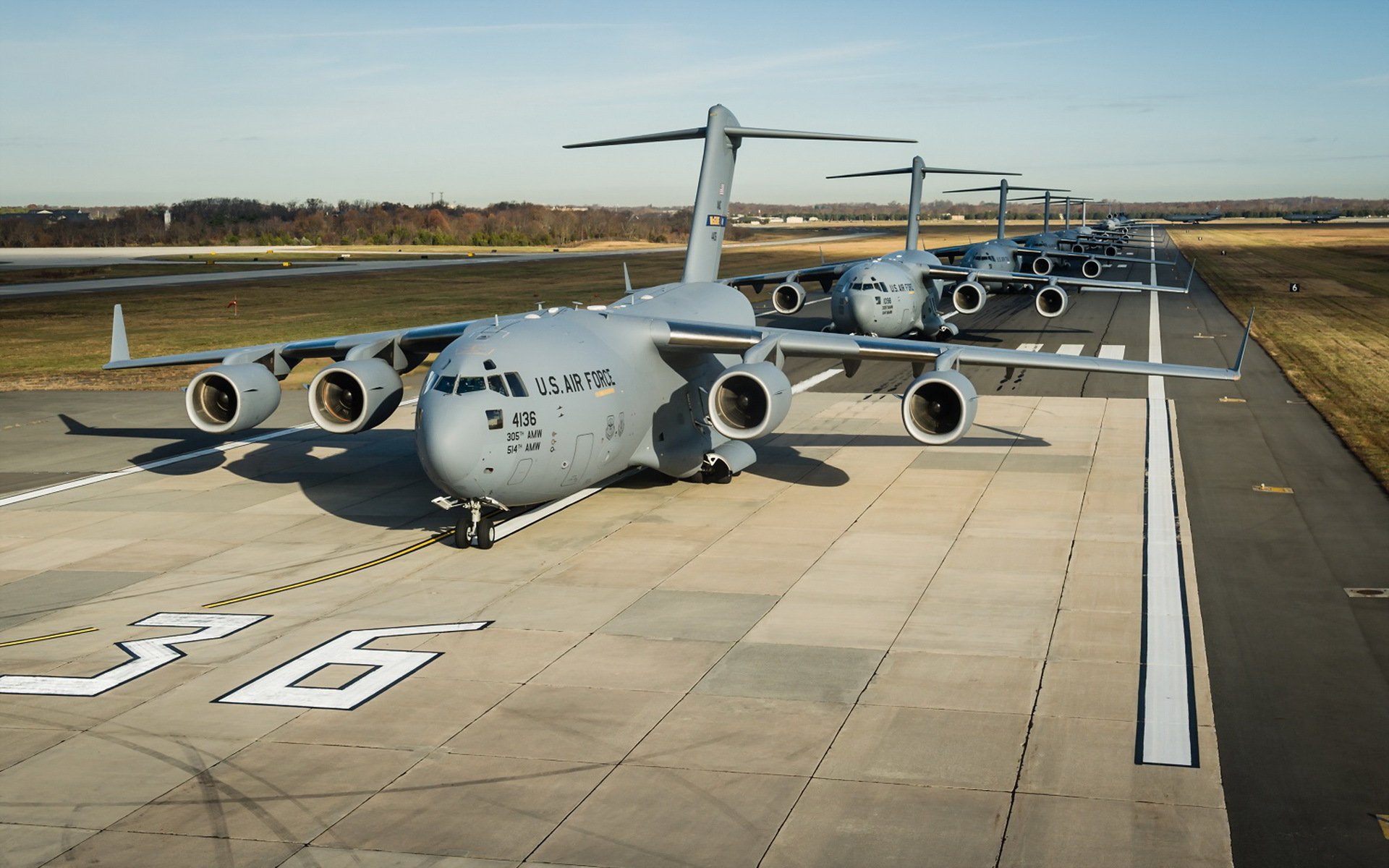 c-17 globemaster iii aeroporto