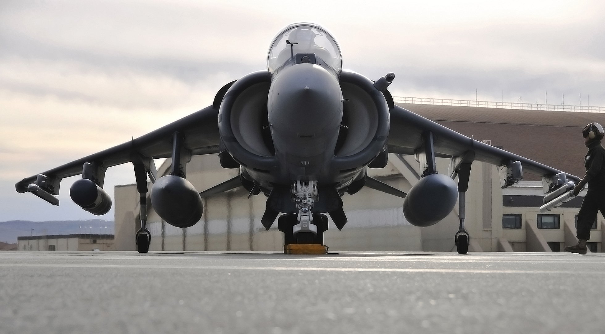 harrier av 8b ee.uu. reino unido cubierta caza bombardero aviación avión día en tierra piloto