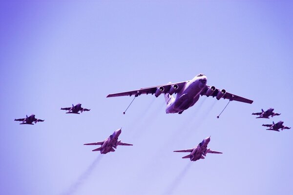 Avions d attaque bombardiers de l armée de l air russe dans le ciel