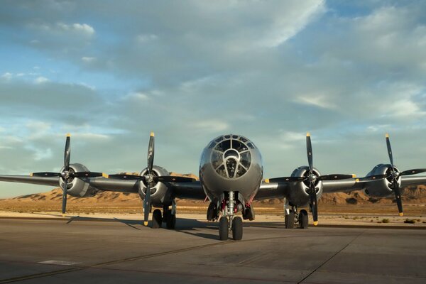 Heavy bomber on the runway