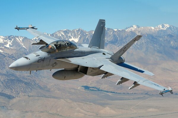 The flight of a hornet over the mountains of Afghanistan