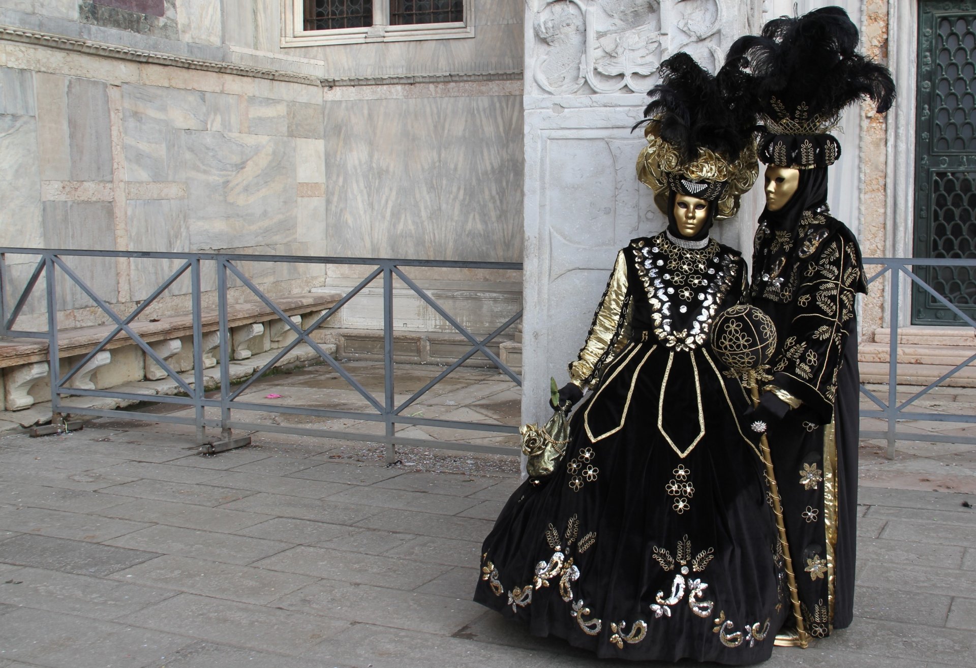 venice masquerade carnival masks suit