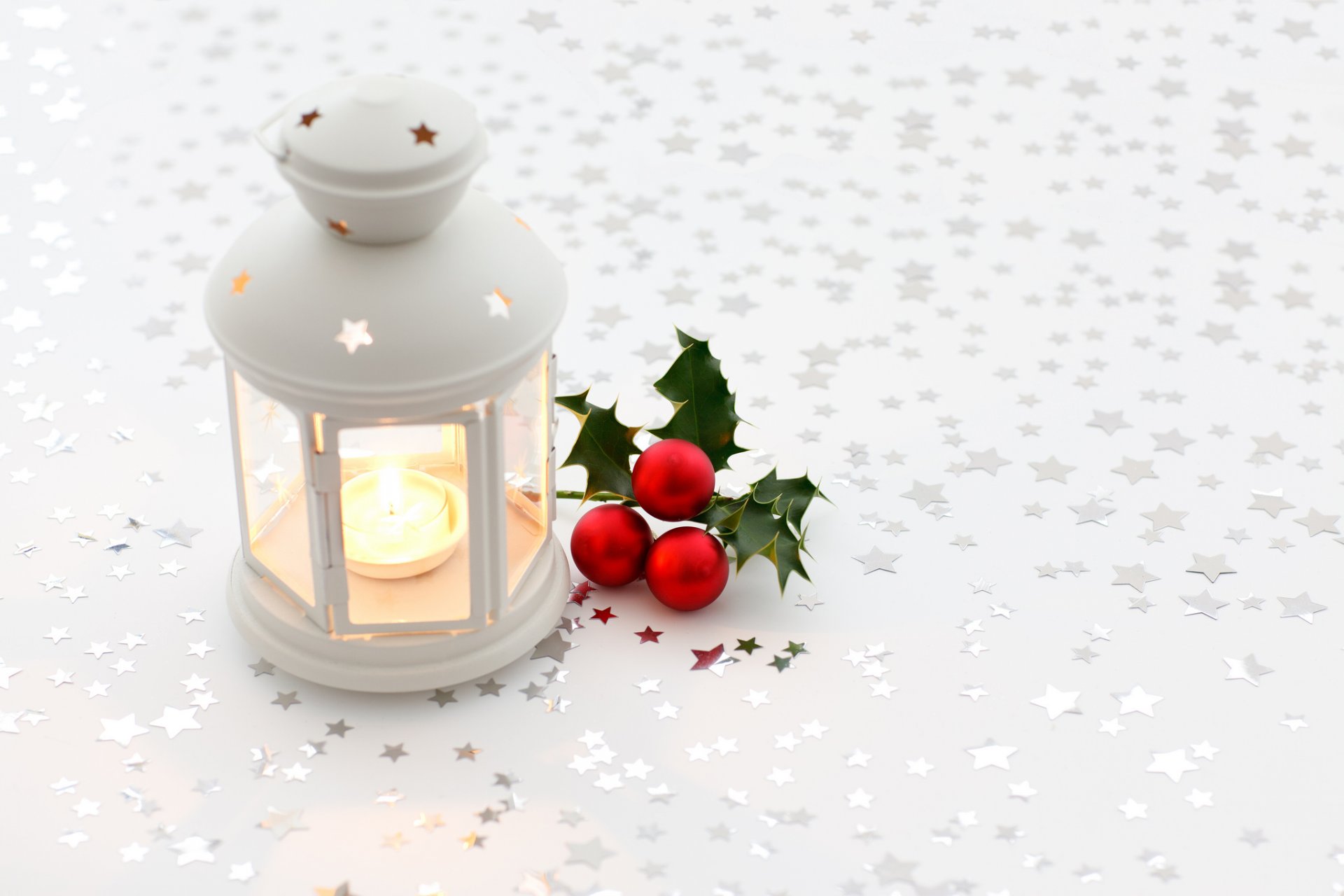 flashlight white candle balls balls christmas tree red new year christma