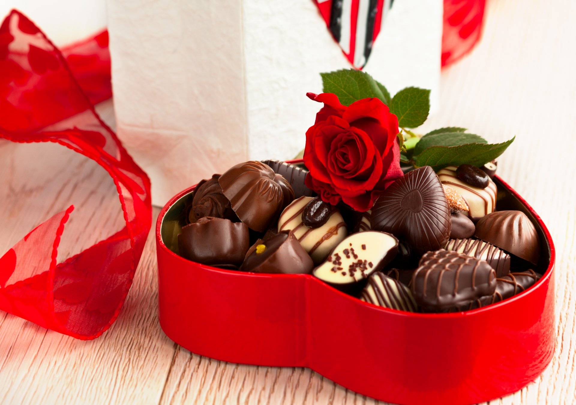 candy chocolate box food sweet dessert rose red present