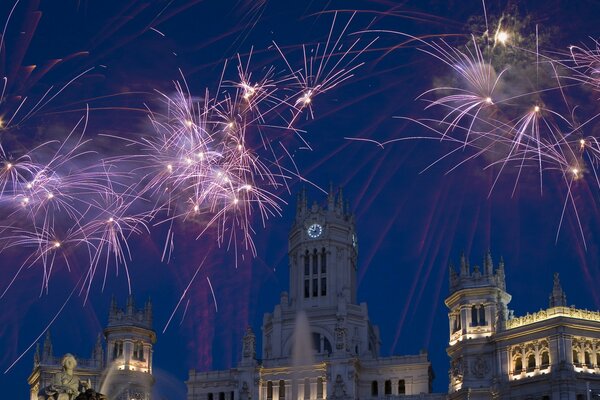 Фейерверк в Испании на праздник
