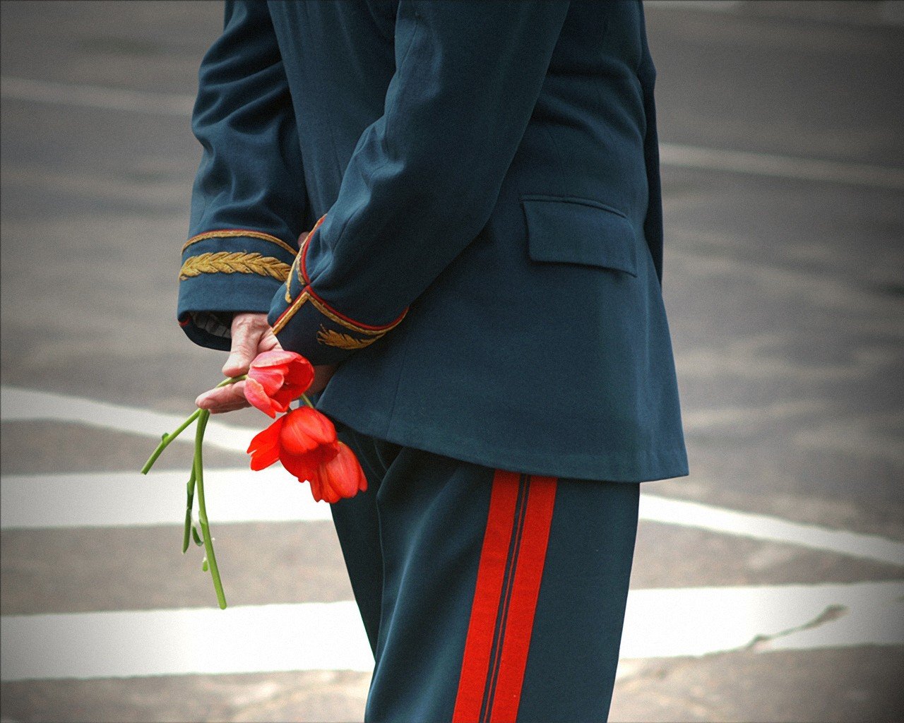 9may día de la victoria flores veterano