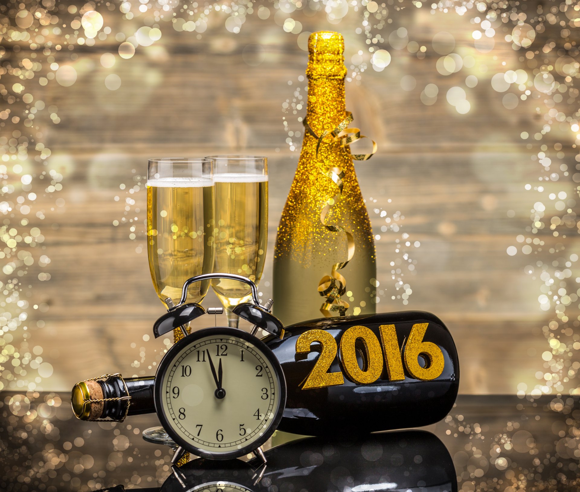 2016 heureux nouvel an or champagne horloge bouteille verres à vin