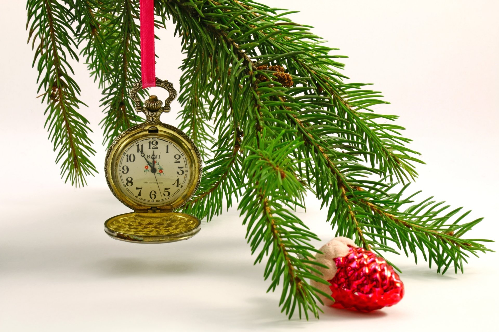 sapin horloge jouet