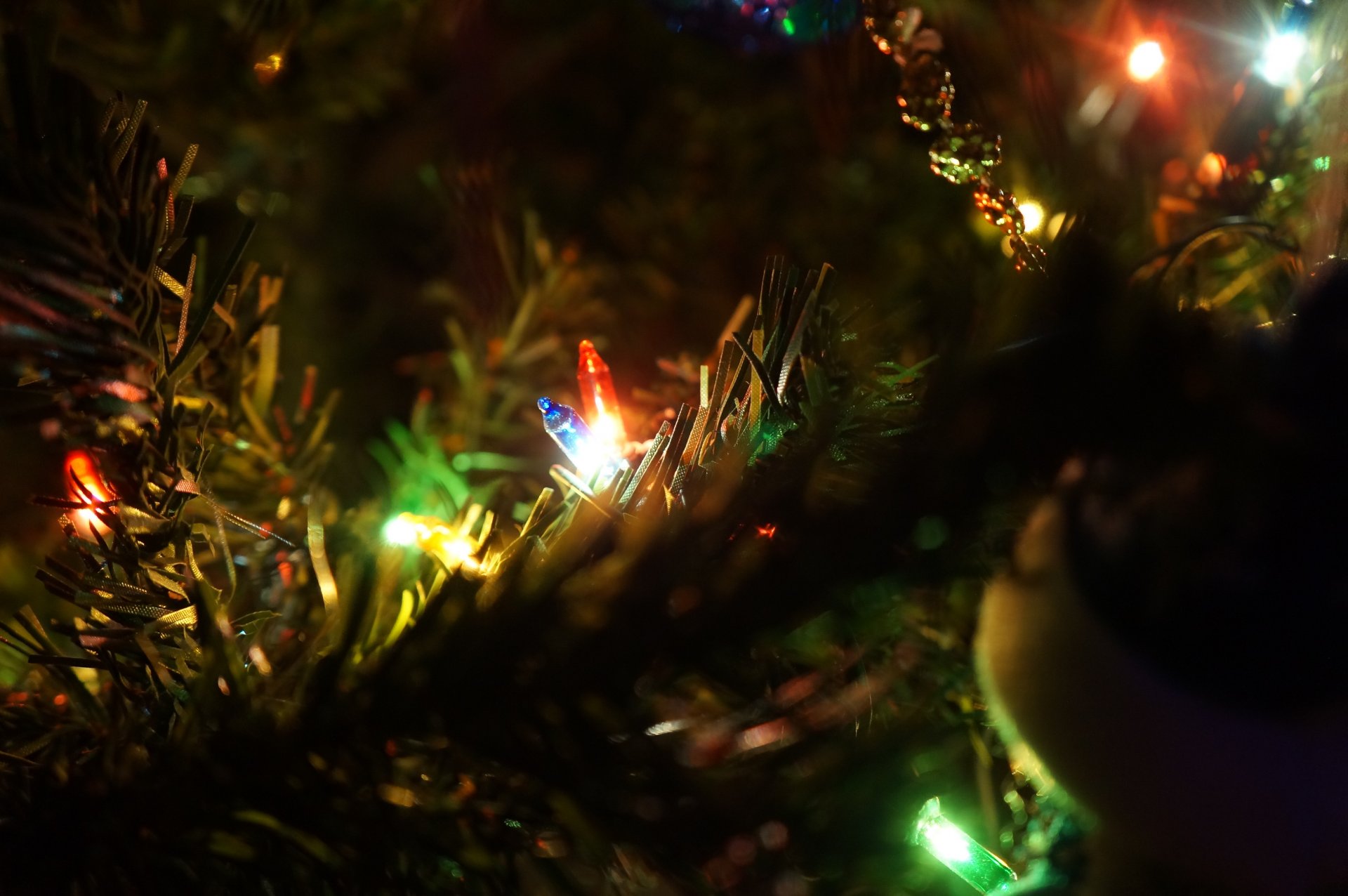 capodanno albero di natale giocattoli lampadine macro luci