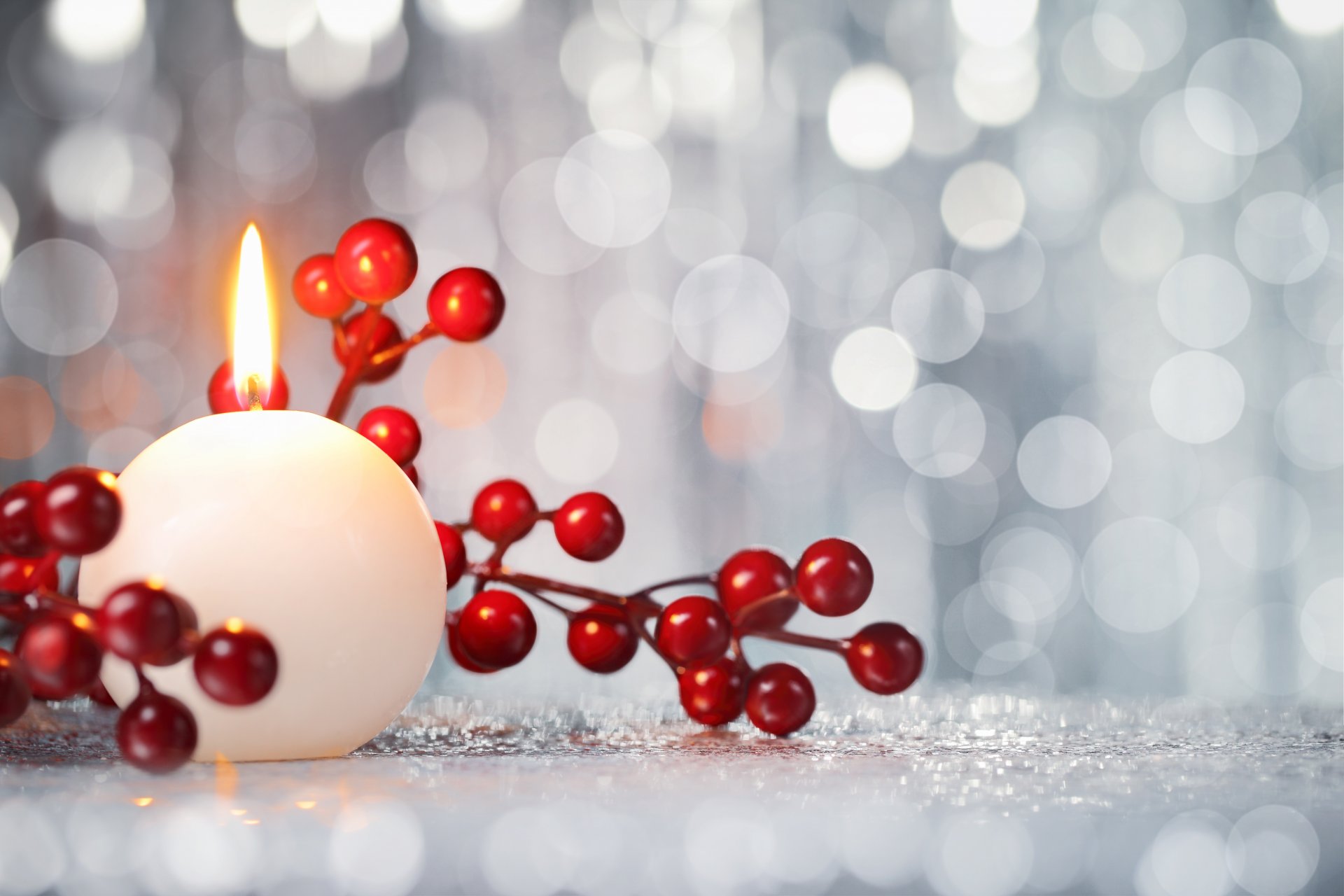 christmas decoration new year berries candle