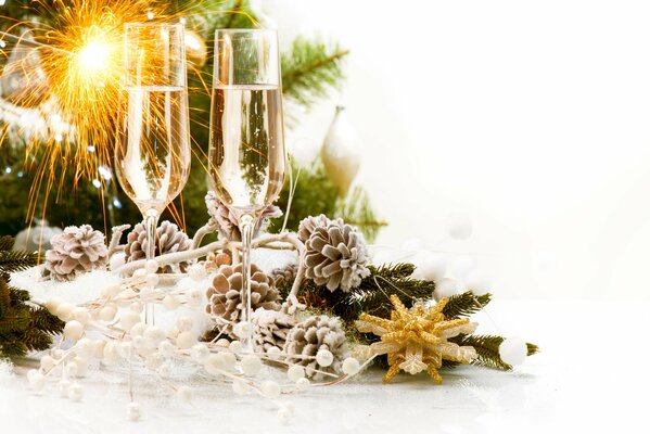 Życzenia świąteczne przy lampce szampana