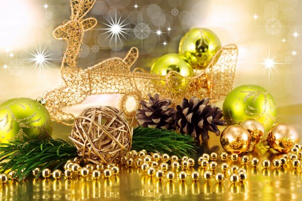 Wesołych Świąt złota biżuteria