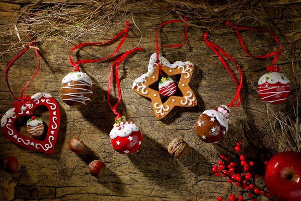 Decoraciones de pared de Navidad con forma de estrella y corazón