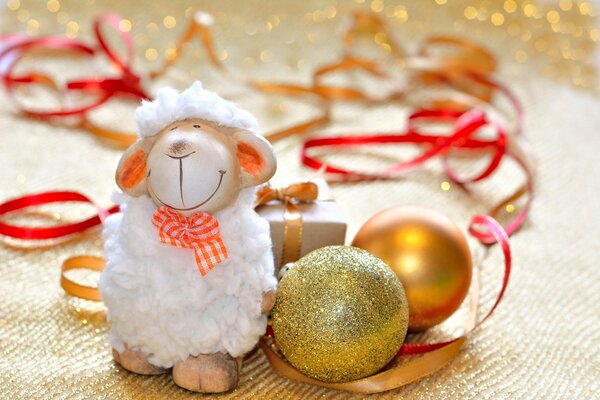 Sheep-decoration on the Christmas tree