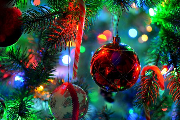 Christmas balls hanging on the Christmas tree