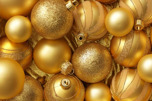 Golden balls for a merry Christmas