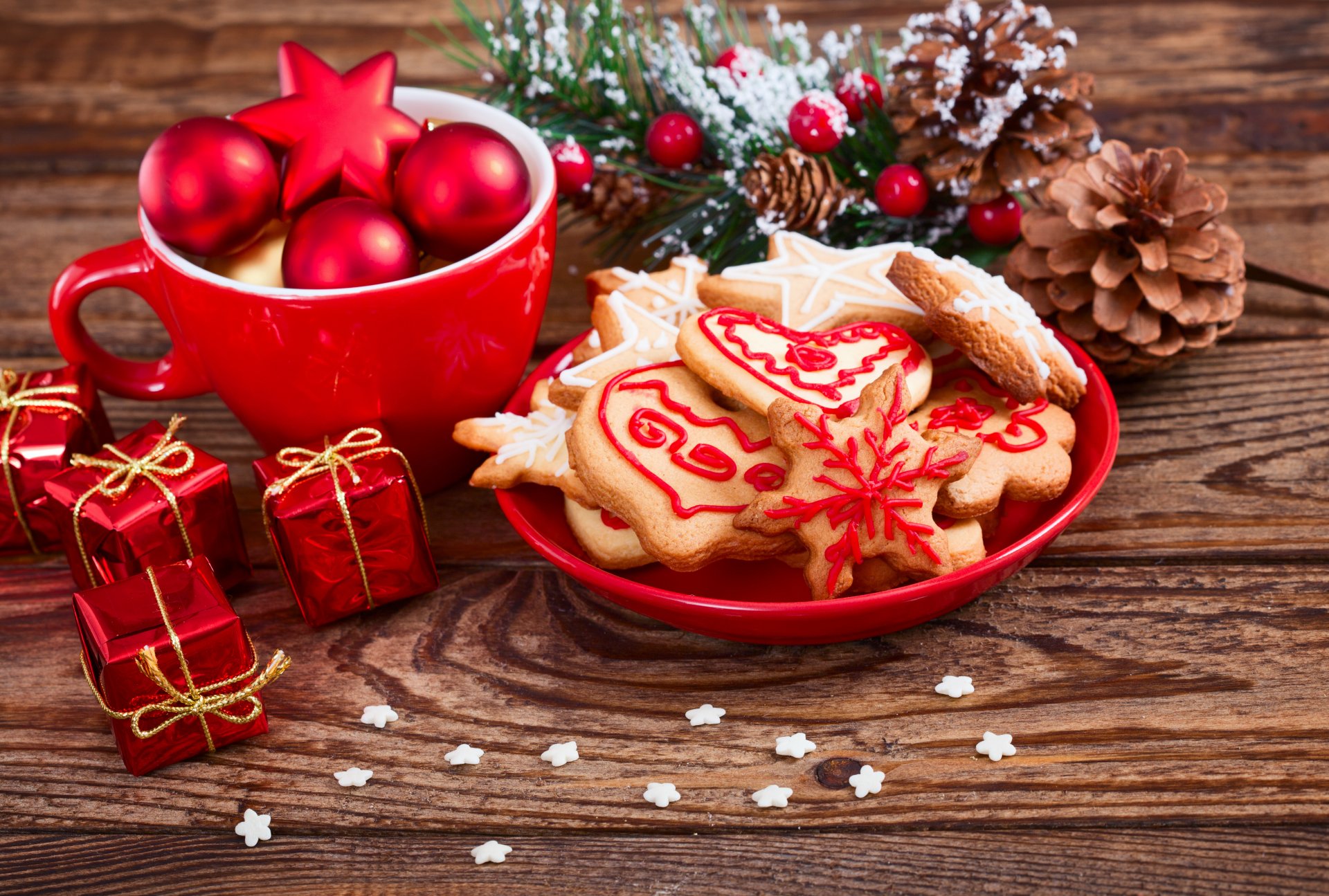 feliz navidad decoración año nuevo galletas pasteles bolas conos