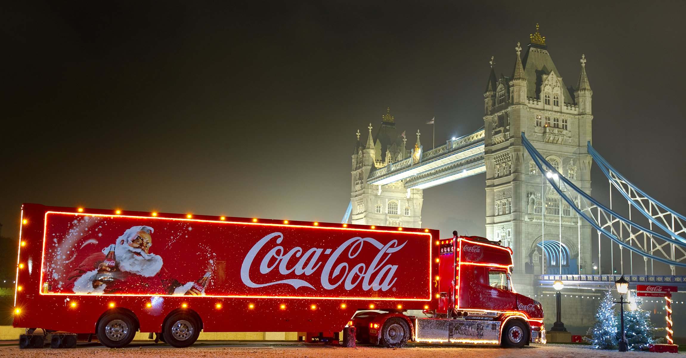 père noël camion de noël coca cola coca cola nouvel an noël camion de nouvel an publicité coca cola